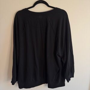 Old Navy Black Crewneck Sweatshirt XL Cozy Basic